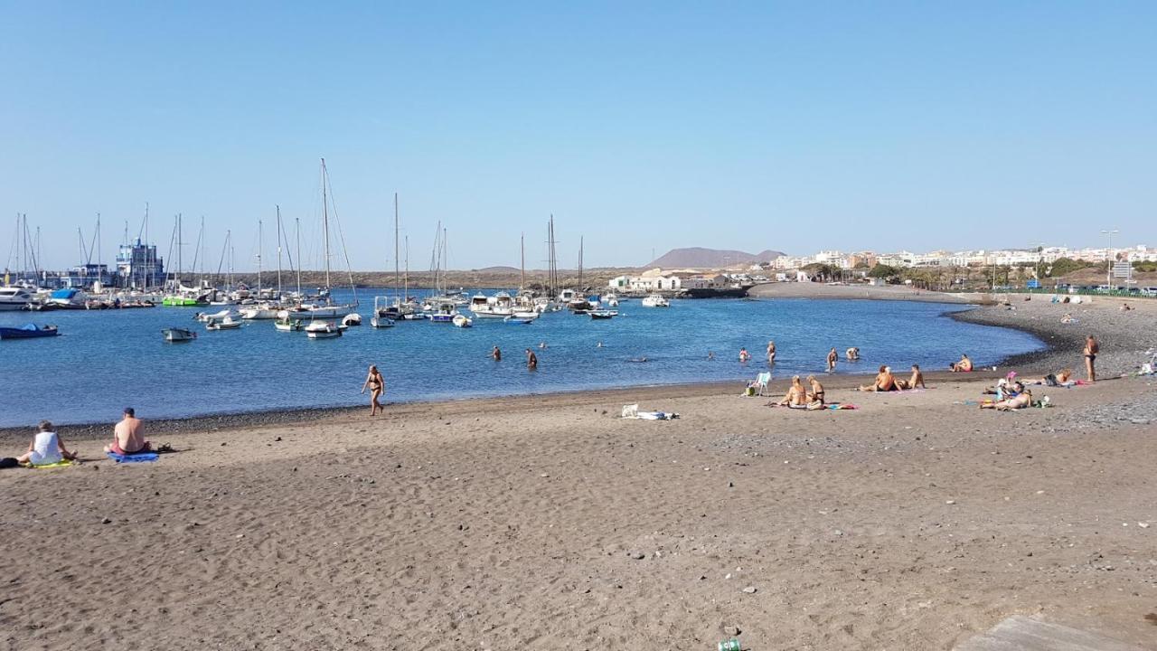 Stunning Lovely Flat With Pool And Strong Wi-Fi, 31 Arona  Exterior photo